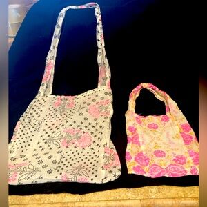 FREE PEOPLE MED TOTE BLK,WHITE,PINK 
16”wide by 16”long. Sml. Floral 9” by 91/2”